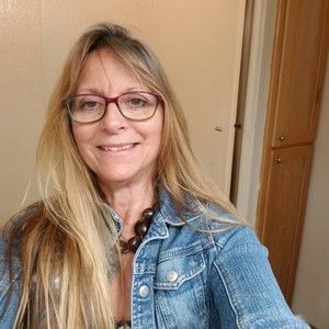 Meet your Posher, Cathy